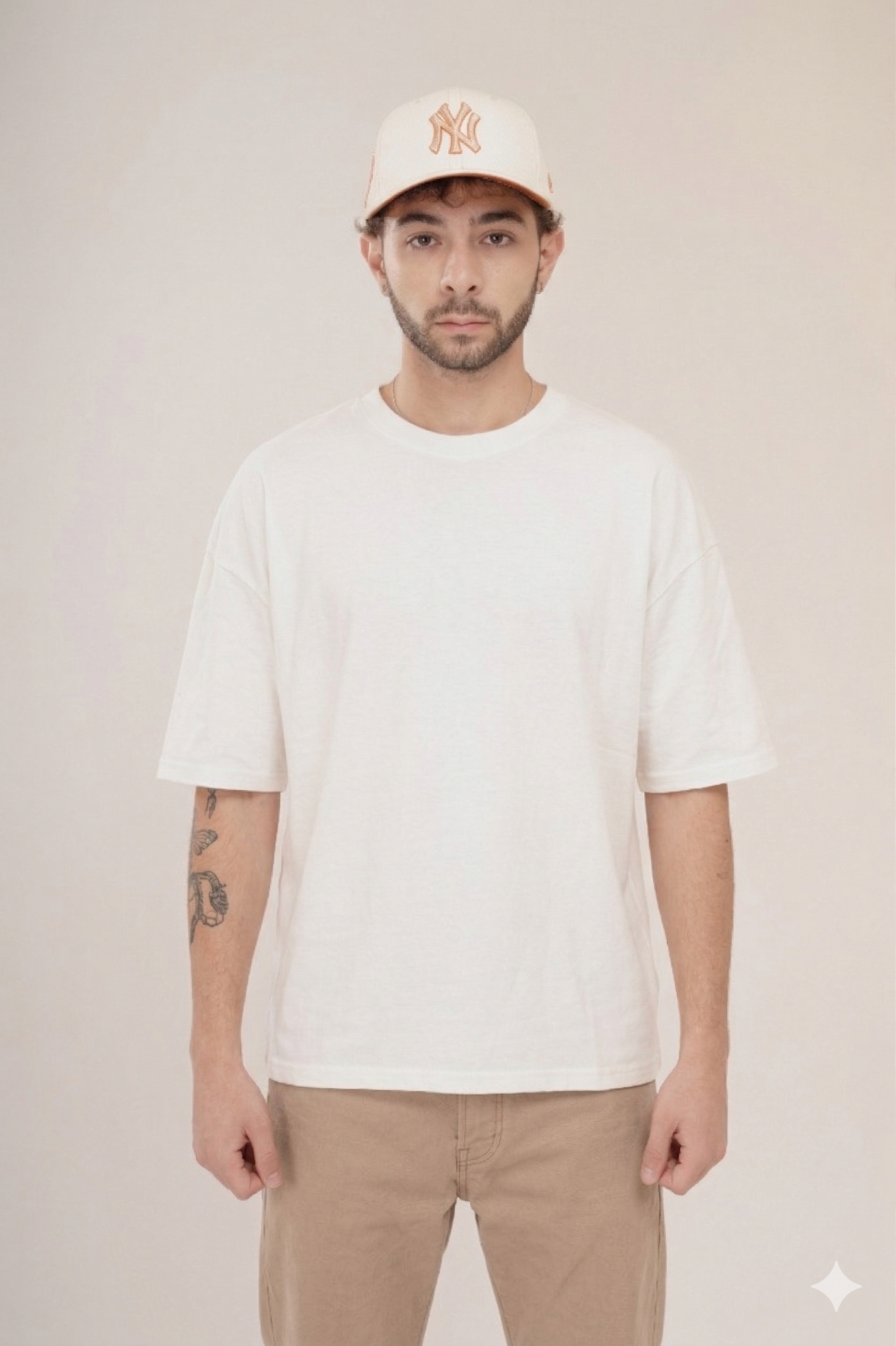 Cofra Radiant Tee White — camiseta edición limitada minimalista hecha en Ecuador, COFRA STUDIO