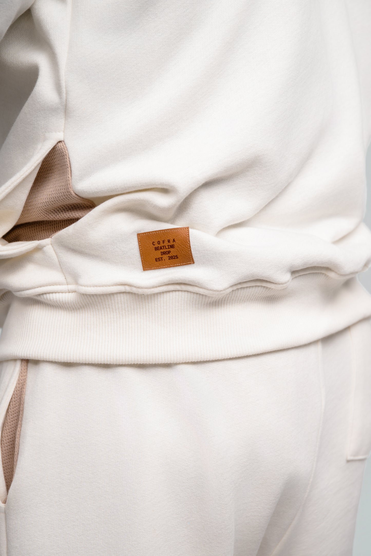 Beatline Jacket Beige